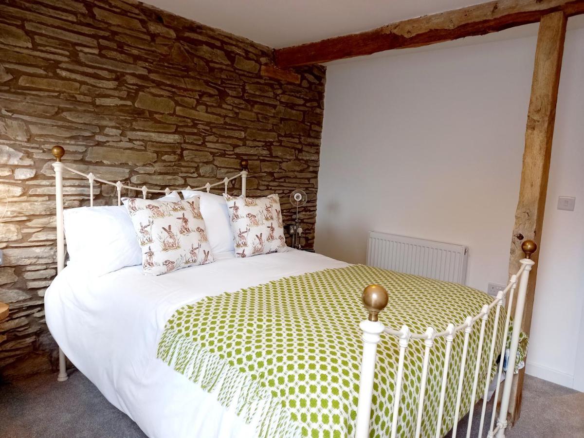 Hay Barn, Penrheol Farm, Unique Barn Conversion Builth Wells Exterior photo